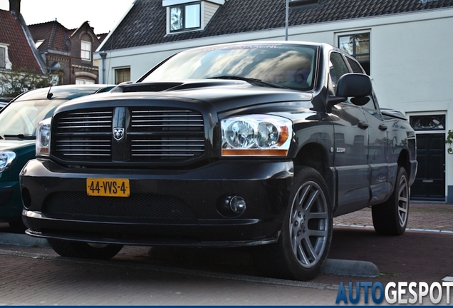 Dodge RAM SRT-10 Quad-Cab