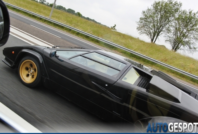 Lamborghini Countach LP500 S