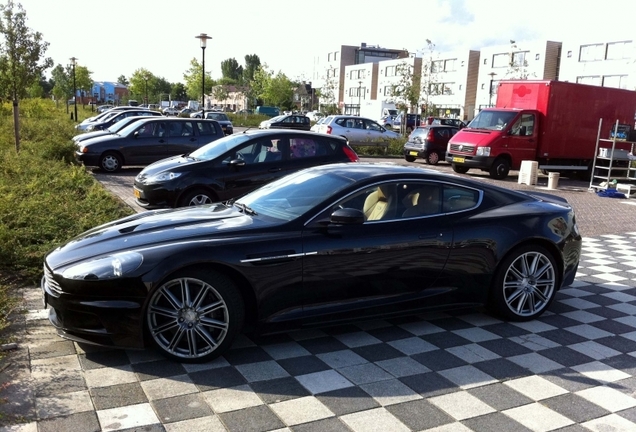 Aston Martin DBS