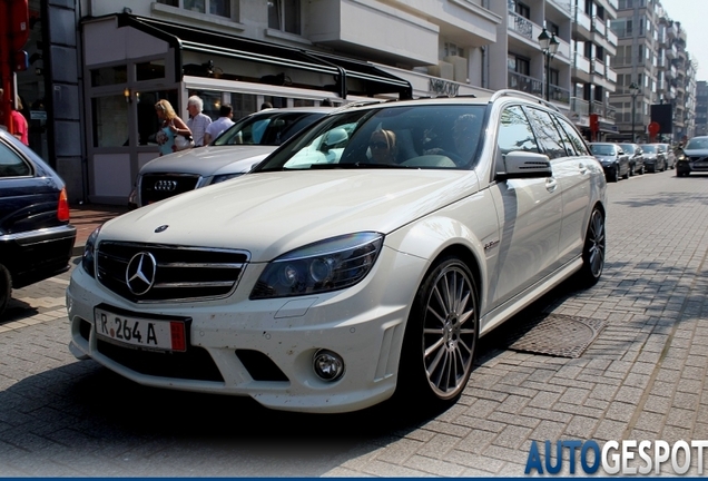 Mercedes-Benz C 63 AMG Estate