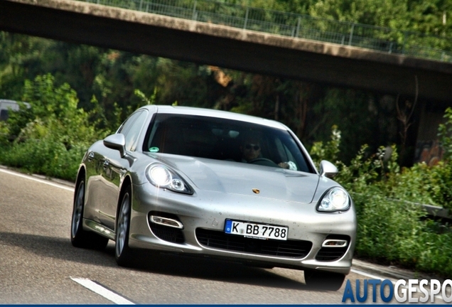 Porsche 970 Panamera Turbo MkI