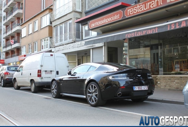 Aston Martin V8 Vantage S