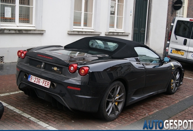 Ferrari Scuderia Spider 16M