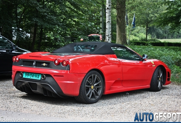 Ferrari Scuderia Spider 16M