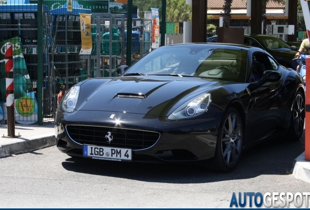 Ferrari California