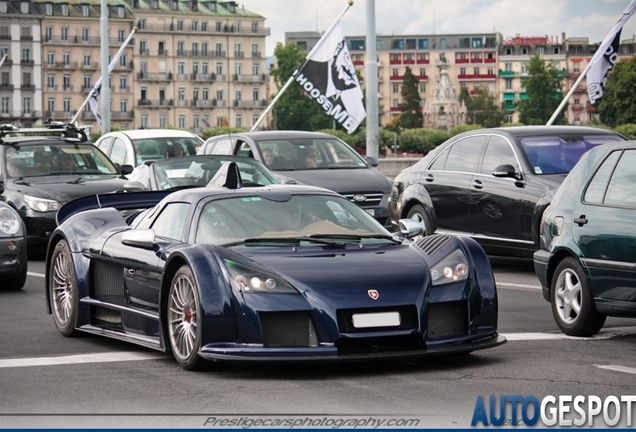 Gumpert Apollo