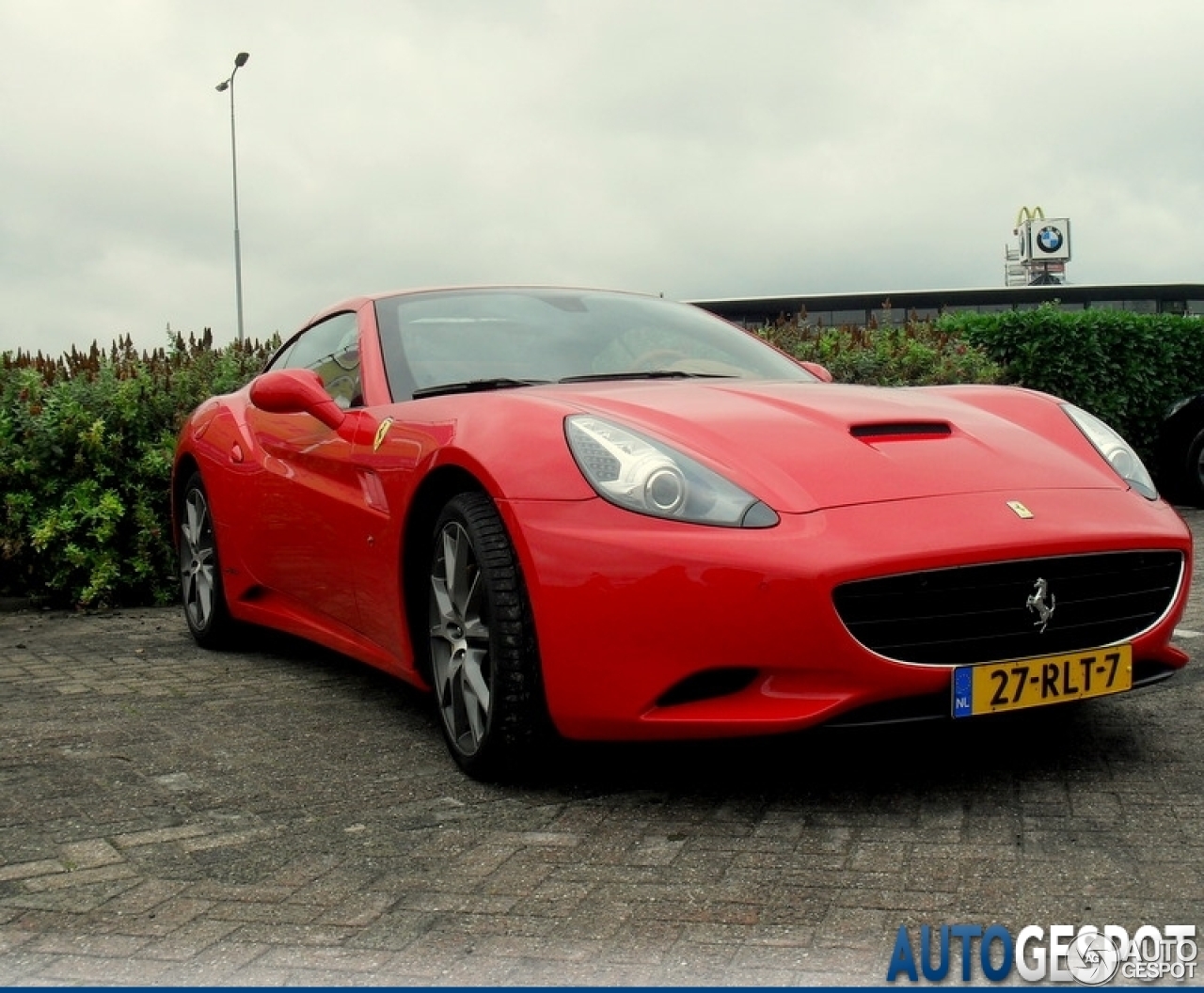 Ferrari California