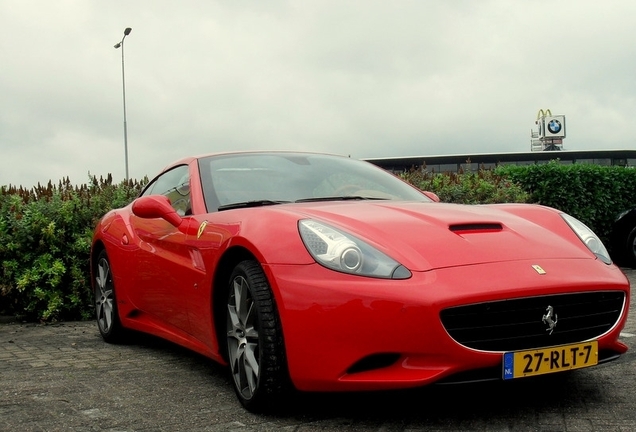 Ferrari California