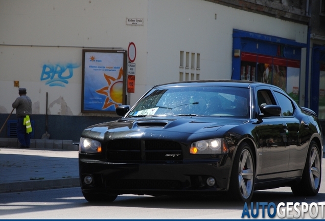 Dodge Charger SRT-8