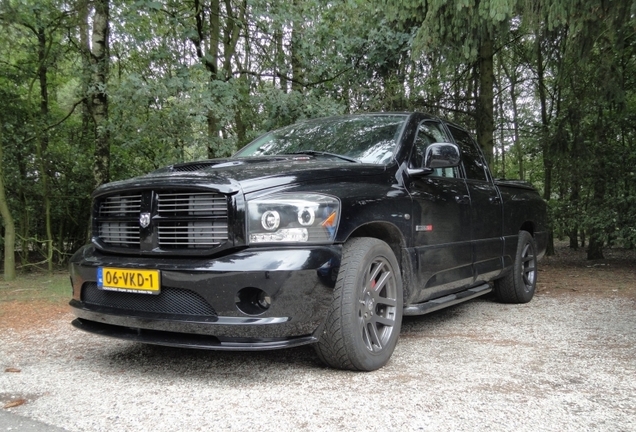 Dodge RAM SRT-10 Quad-Cab