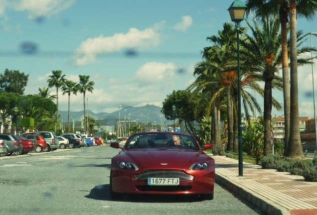 Aston Martin V8 Vantage Roadster