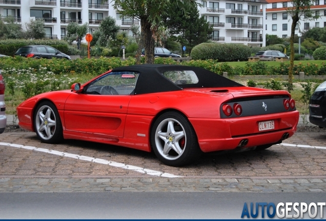 Ferrari F355 Spider