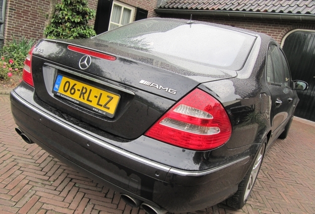 Mercedes-Benz E 55 AMG