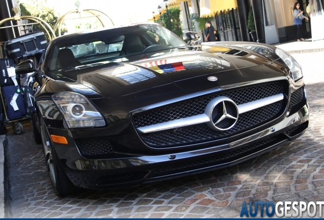 Mercedes-Benz SLS AMG