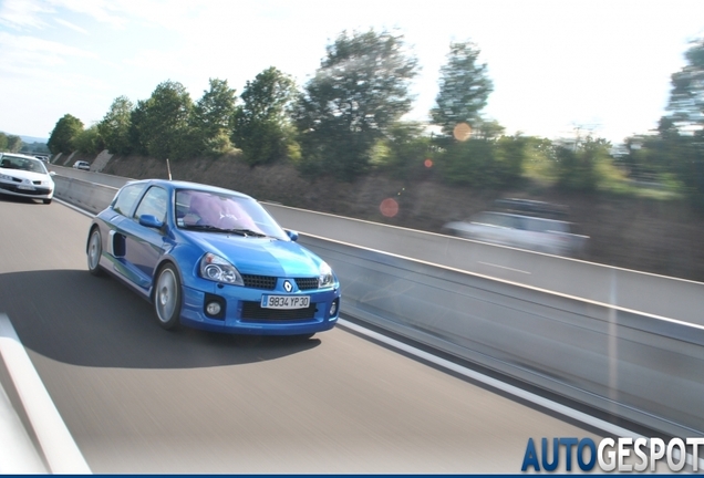 Renault Clio V6 Phase II