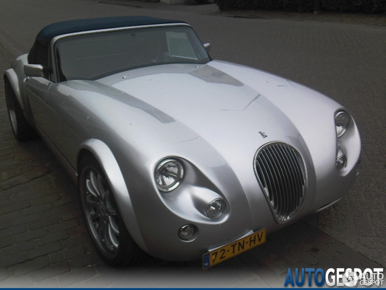 Wiesmann Roadster MF3