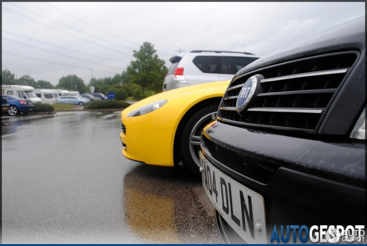 Aston Martin V8 Vantage