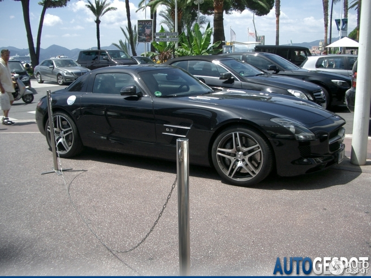 Mercedes-Benz SLS AMG