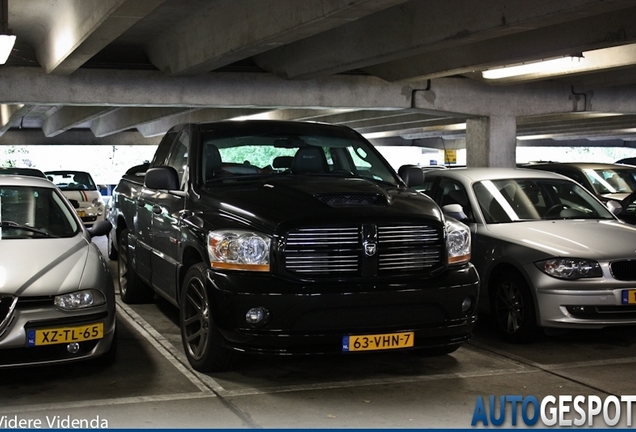 Dodge RAM SRT-10 Quad-Cab