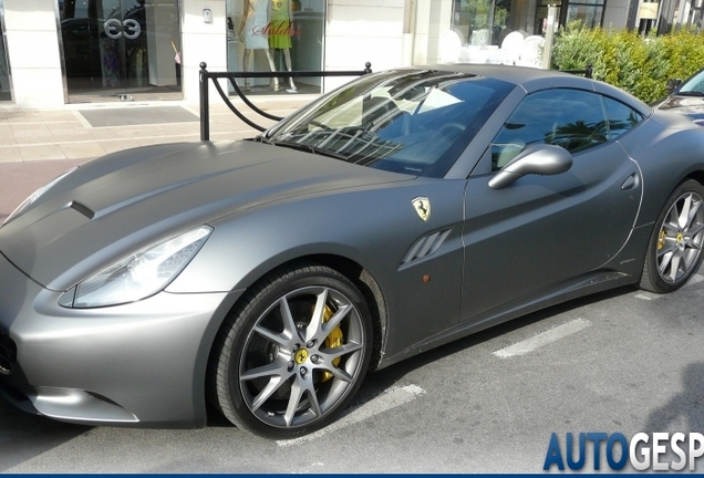 Ferrari California