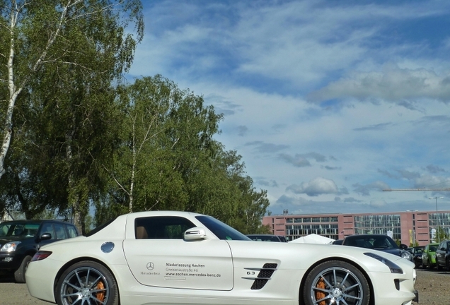 Mercedes-Benz SLS AMG