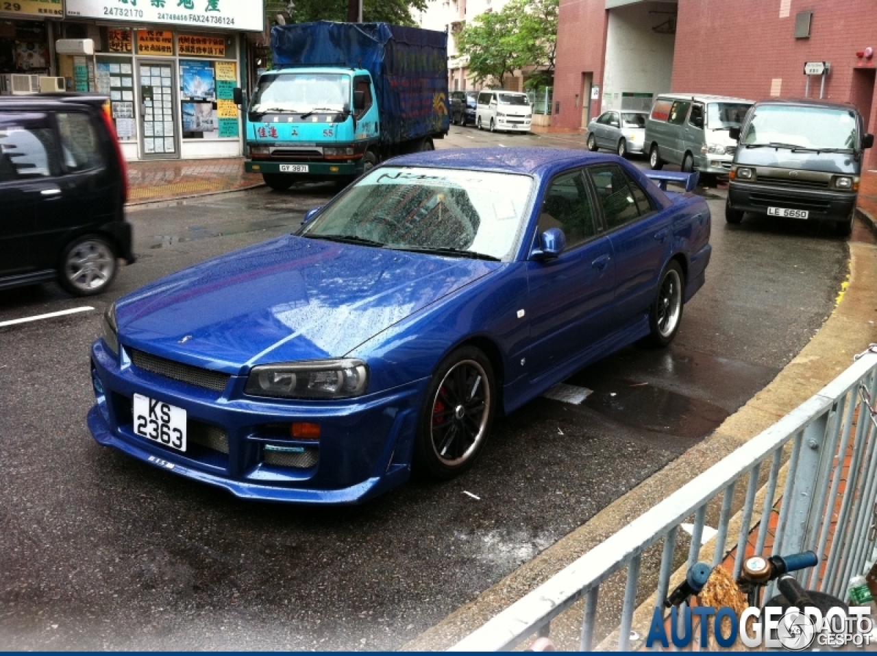 Nissan Skyline R34 Sedan