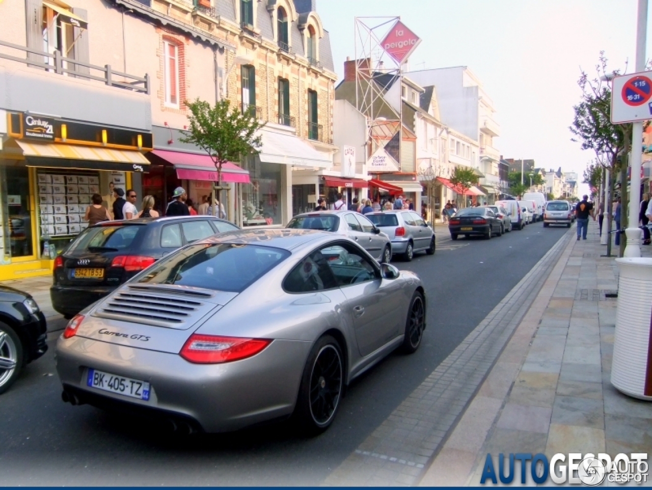 Porsche 997 Carrera GTS