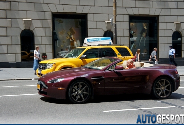 Aston Martin V8 Vantage Roadster