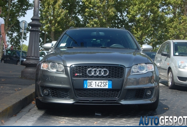 Audi RS4 Avant B7