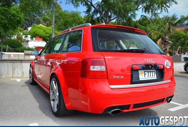 Audi RS6 Avant C5