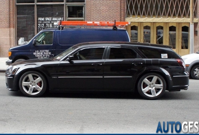 Dodge Magnum SRT-8