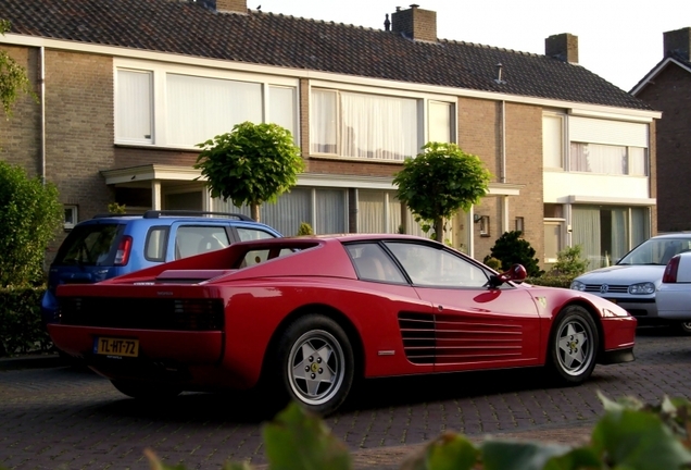 Ferrari Testarossa