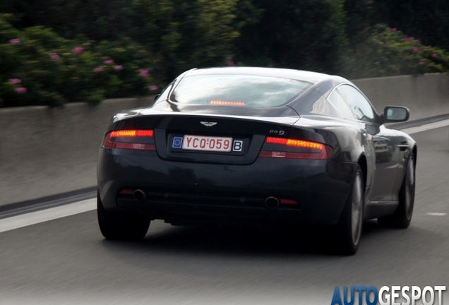 Aston Martin DB9