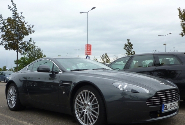 Aston Martin V8 Vantage