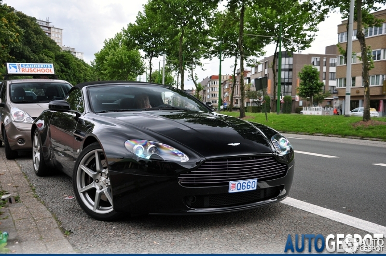 Aston Martin V8 Vantage Roadster