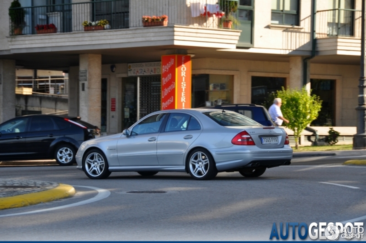 Mercedes-Benz E 55 AMG