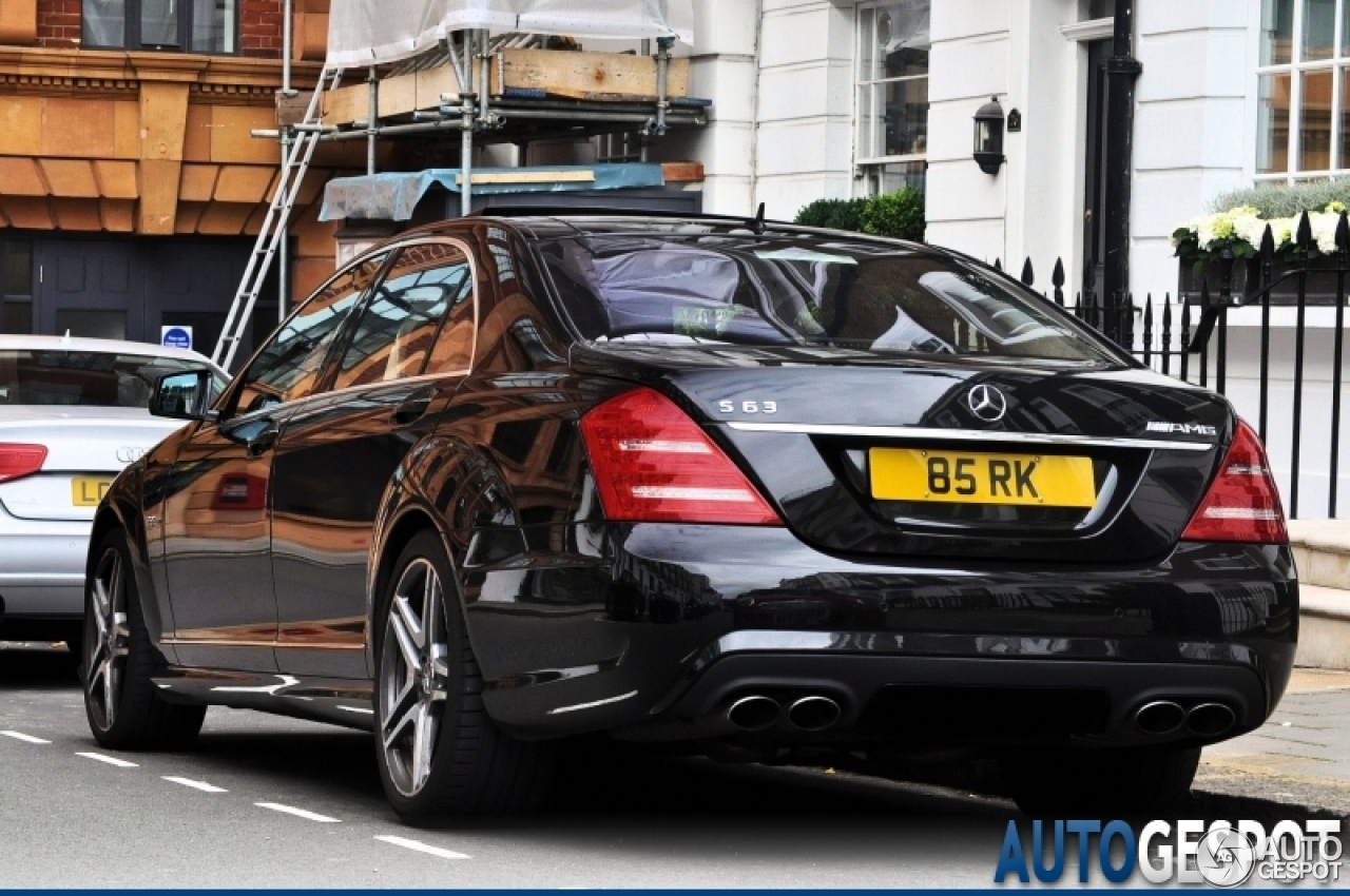 Mercedes-Benz S 63 AMG W221 2010