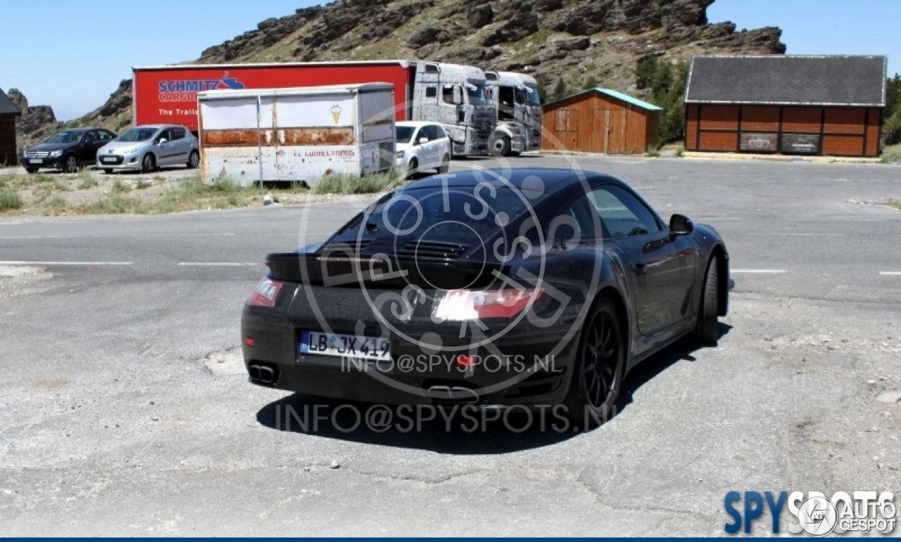 Porsche 991 Turbo Mule