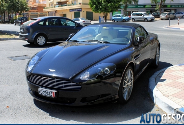 Aston Martin DB9 Volante