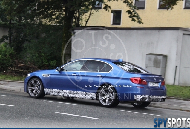 BMW M5 F10 2011