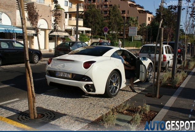 Ferrari California