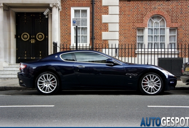 Maserati GranTurismo S Automatic