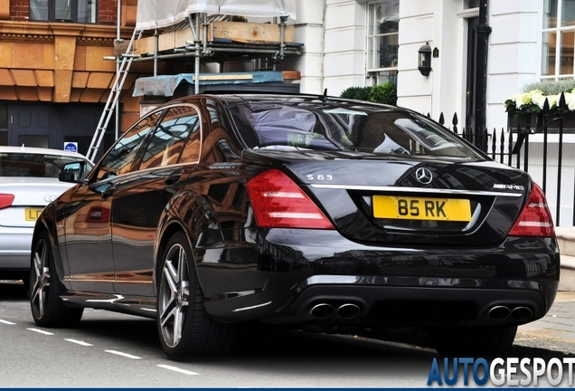 Mercedes-Benz S 63 AMG W221 2010