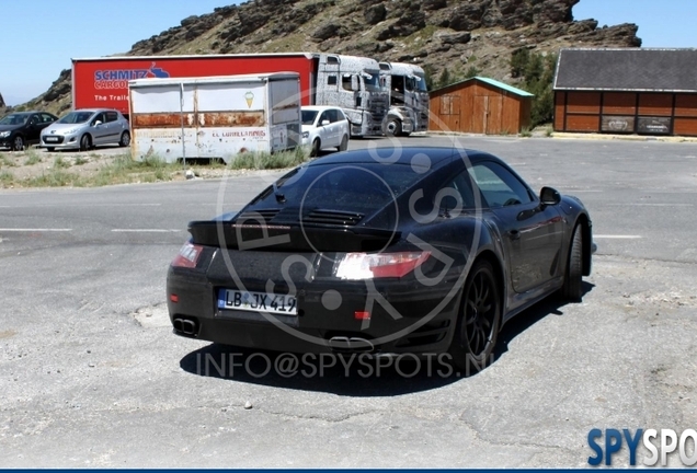 Porsche 991 Turbo Mule