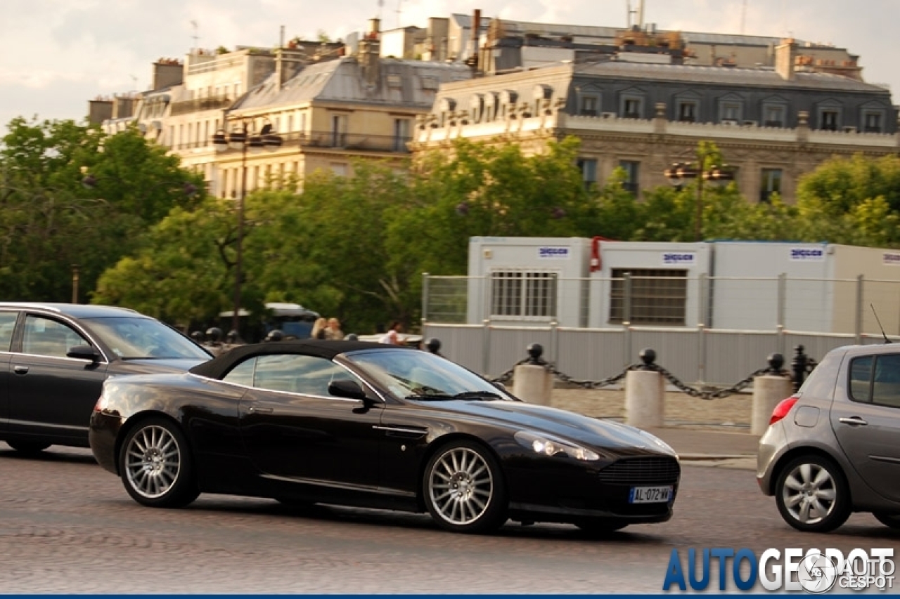 Aston Martin DB9 Volante