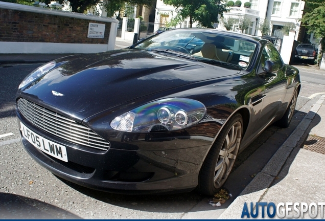 Aston Martin DB9