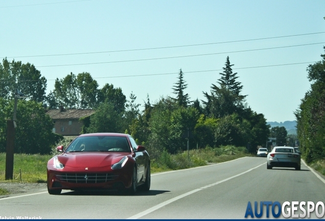 Ferrari FF