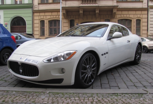 Maserati GranTurismo S Automatic