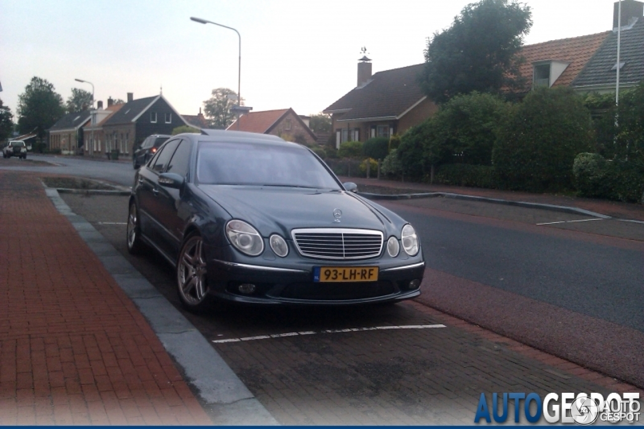 Mercedes-Benz E 55 AMG