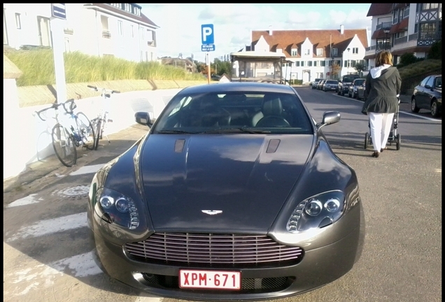 Aston Martin V8 Vantage